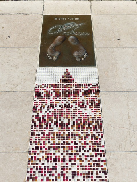 虎扑：阿里谈时隔2年登场&染红：那是个战术犯规黄牌动作，根本没用力.